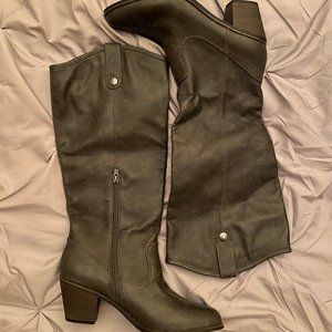 Size 10 Grey Tall Boots